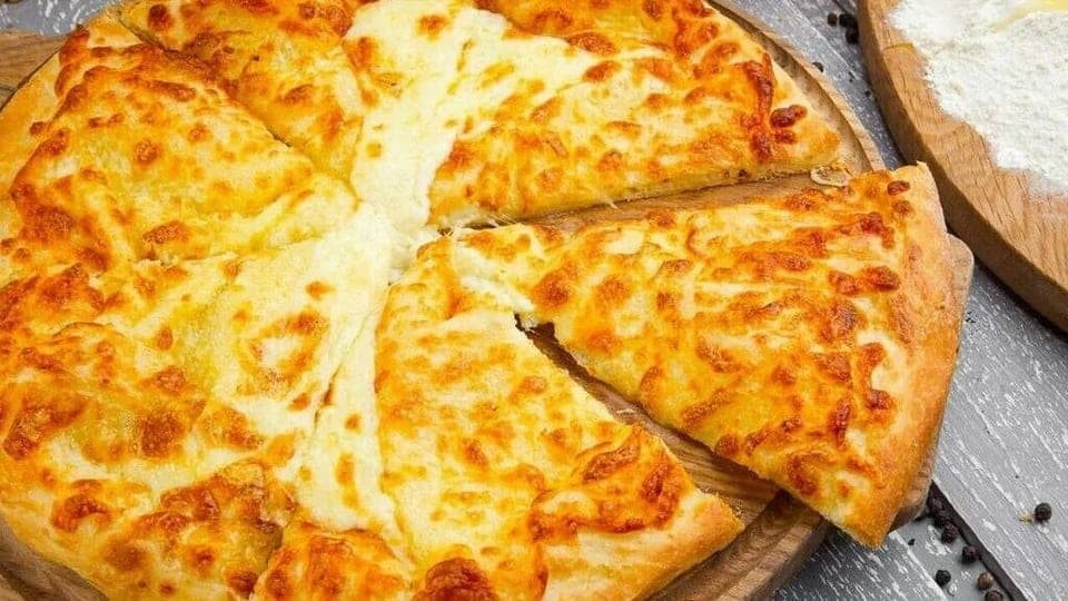 Хачапури по-мегрельски